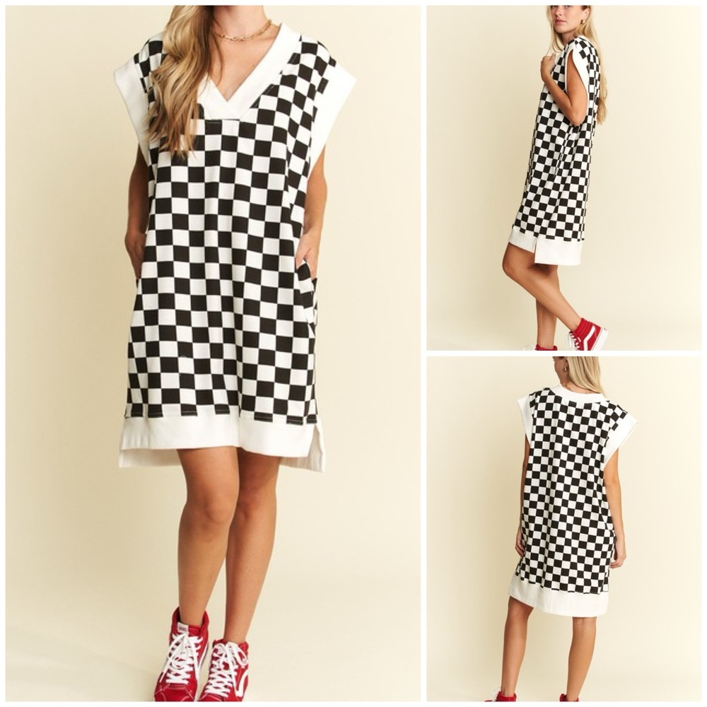 🎉 JUST ARRIVED 🎉 Checkered Dress